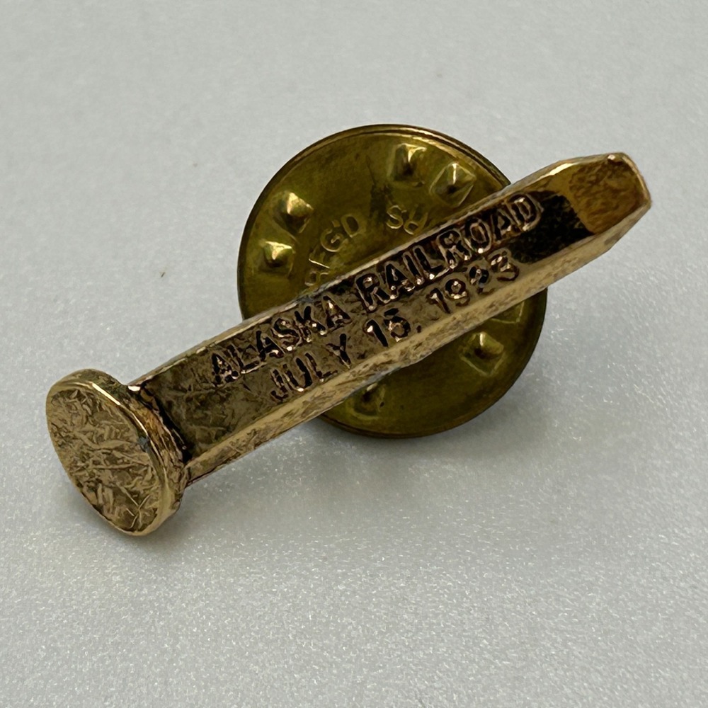 Vintage 1923 Alaska Railroad Last Spike Golden Hat Pin Tie Tac Collectible Train
